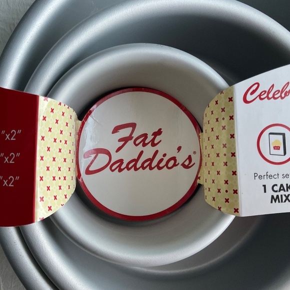 Fat Daddio’s Celebration Cake Pans Set of 3 Pans Pro Series - Picture 4 of 8
